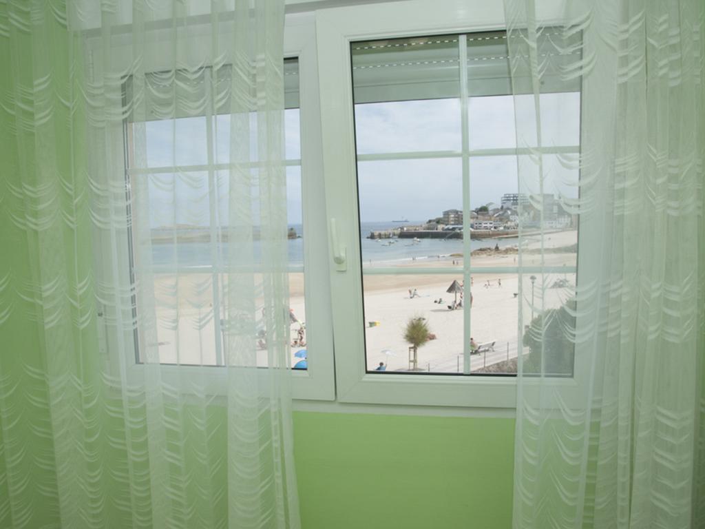 Hostal Buenavista San Ciprian  Bilik gambar
