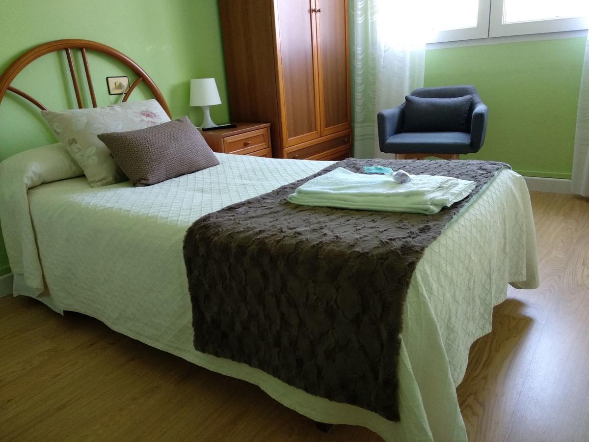 Hostal Buenavista San Ciprian  Luaran gambar